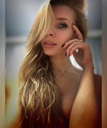 Проститутка Виктория